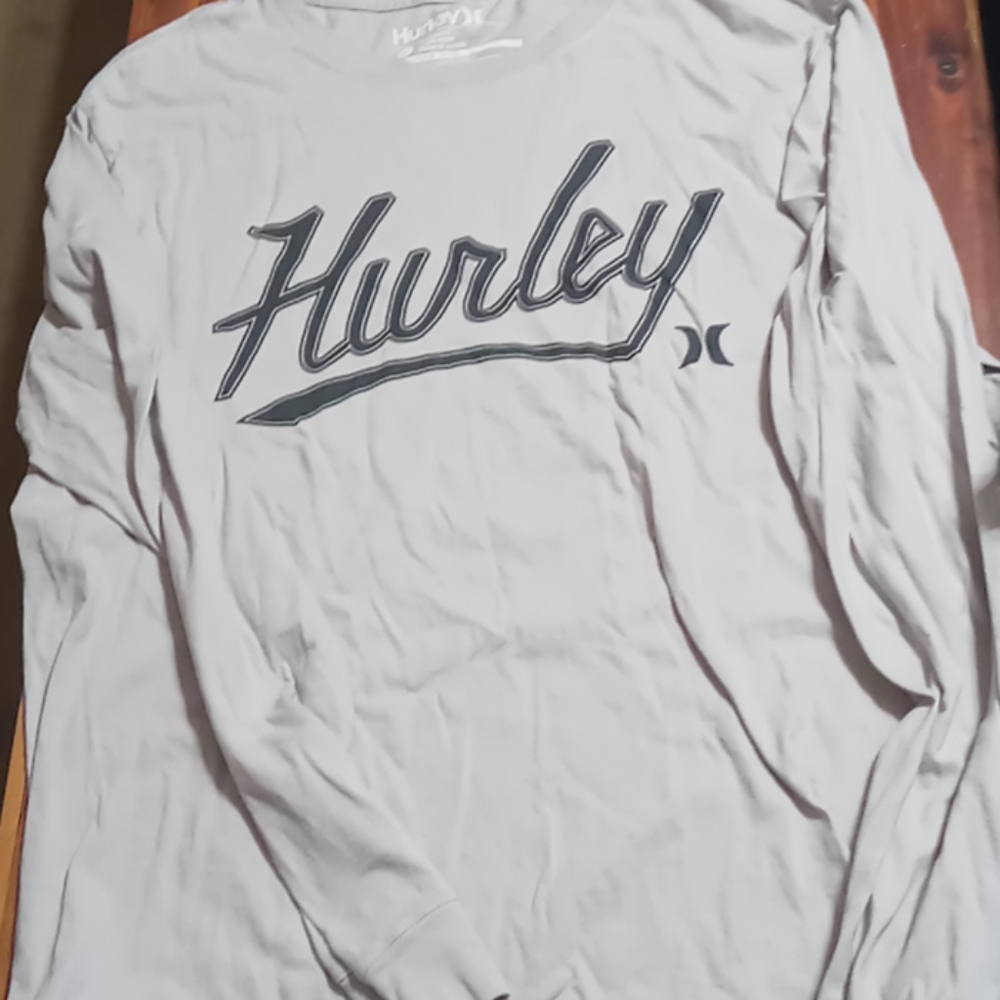 Large hurley long sleeve tee